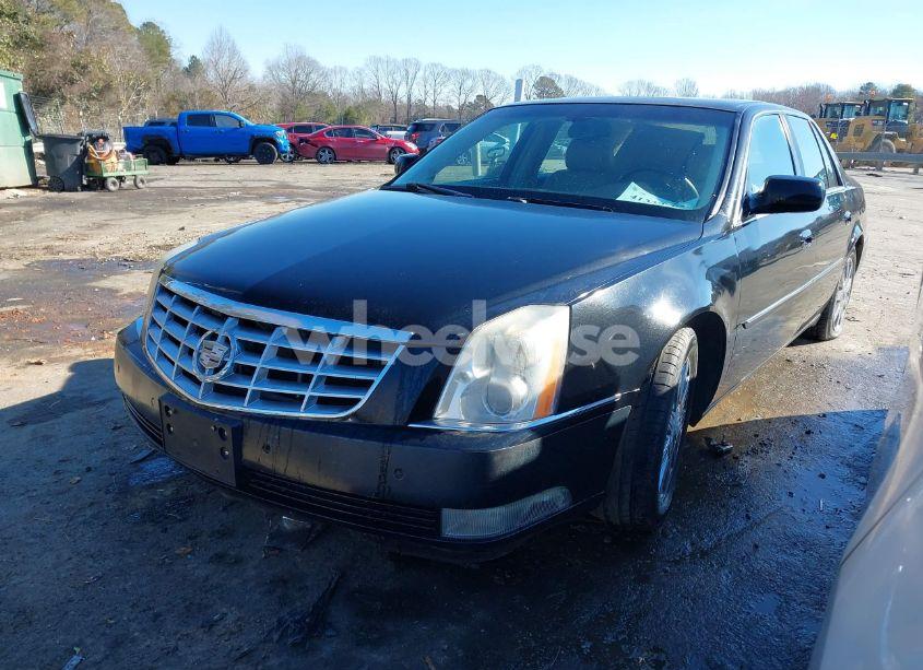 Photo 2 of 2007 Cadillac Dts LUXURY I (VIN 1G6KD57Y47U157848)