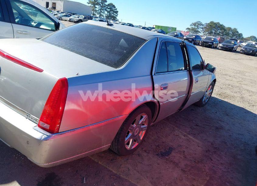 Photo 4 of 2007 Cadillac Dts LUXURY I (VIN 1G6KD57Y47U194012)
