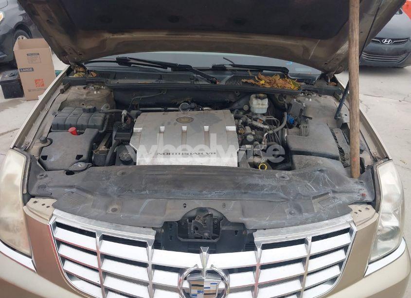 Photo 10 of 2006 Cadillac Dts STANDARD (VIN 1G6KD57Y56U102470)