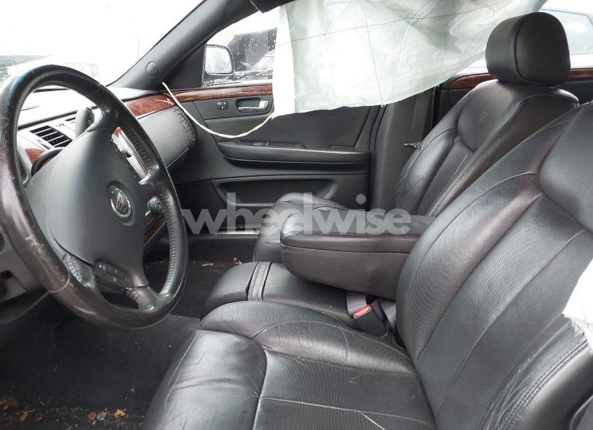 Photo 5 of 2007 Cadillac Dts STANDARD (VIN 1G6KD57Y57U124342)