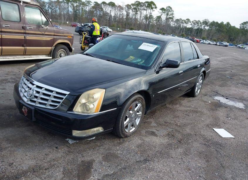Photo 2 of 2007 Cadillac Dts LUXURY I (VIN 1G6KD57Y57U173993)