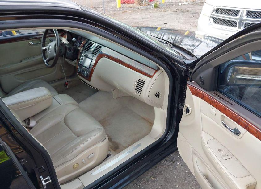 Photo 5 of 2007 Cadillac Dts LUXURY I (VIN 1G6KD57Y57U173993)