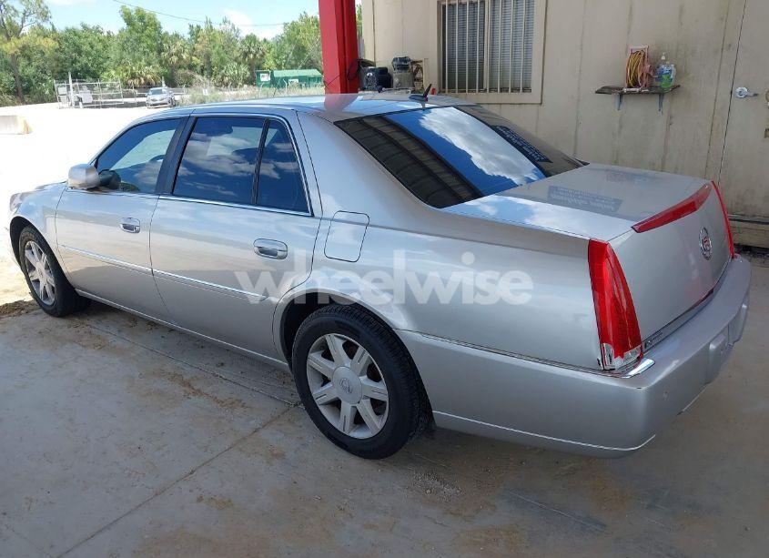 Photo 3 of 2006 Cadillac Dts (VIN 1G6KD57Y66U107824)