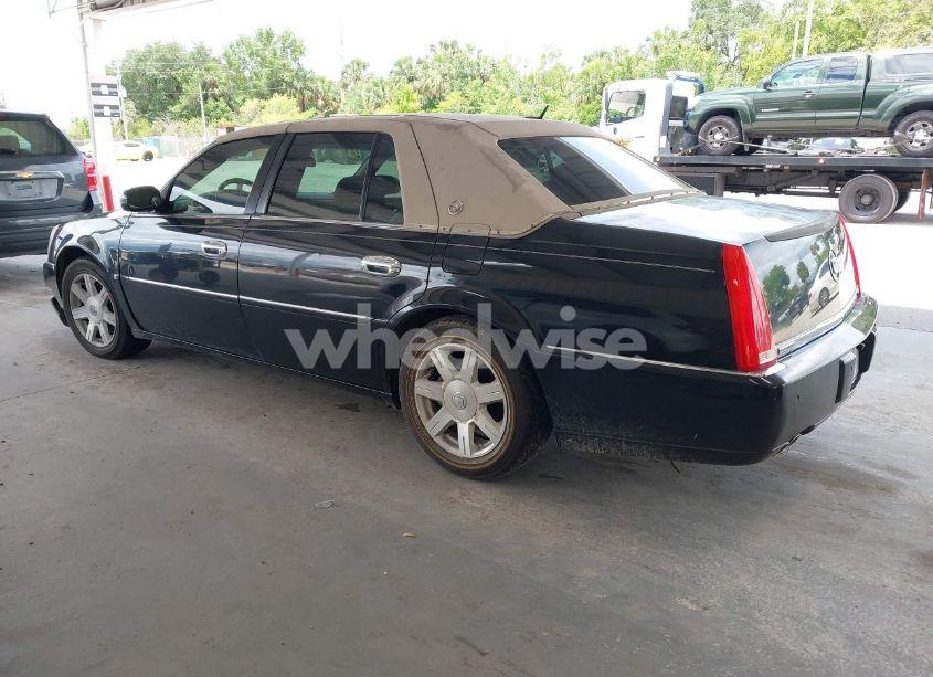 Photo 3 of 2007 Cadillac Dts LUXURY I (VIN 1G6KD57Y67U170651)