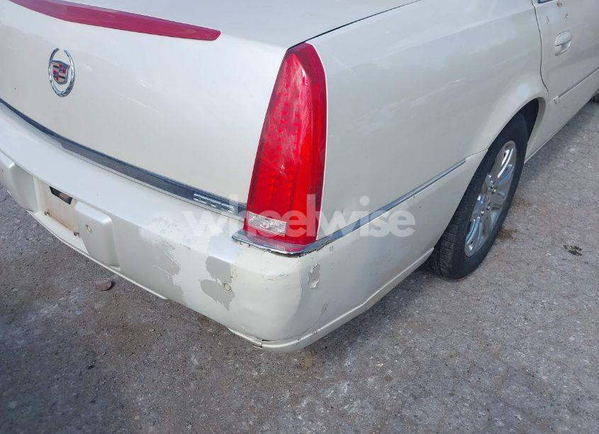 Photo 6 of 2009 Cadillac Dts 1SB (VIN 1G6KD57Y69U111845)