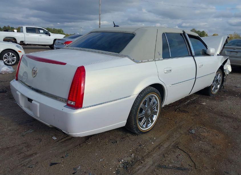 Photo 4 of 2006 Cadillac Dts (VIN 1G6KD57Y76U168454)