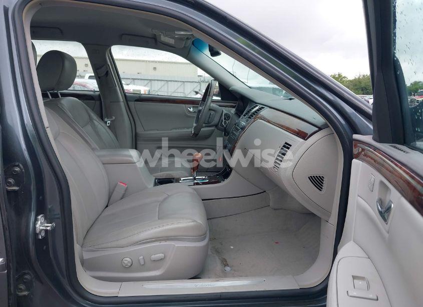 Photo 5 of 2009 Cadillac Dts 1SC (VIN 1G6KD57Y79U110350)