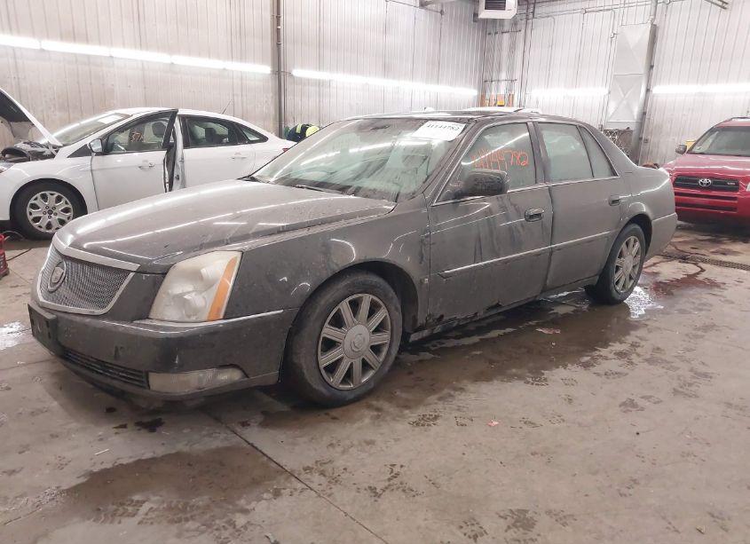 Photo 2 of 2006 Cadillac Dts (VIN 1G6KD57Y86U238415)
