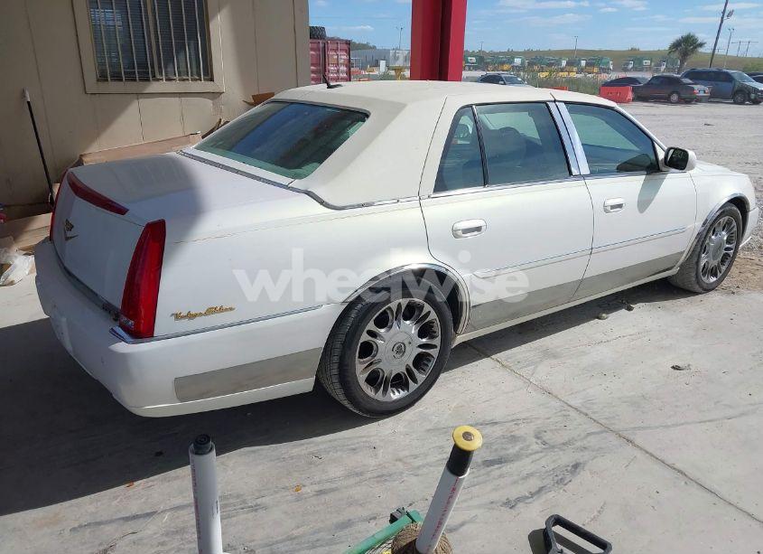 Photo 4 of 2007 Cadillac Dts LUXURY I/LUXURY II/STANDARD (VIN 1G6KD57Y870150473)