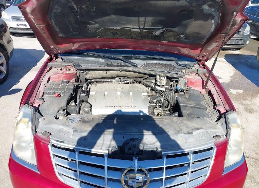 Photo 10 of 2008 Cadillac Dts 1SD (VIN 1G6KD57Y88U127740)