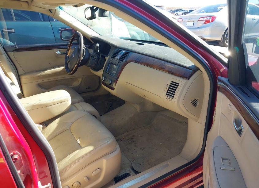 Photo 5 of 2008 Cadillac Dts 1SD (VIN 1G6KD57Y88U127740)