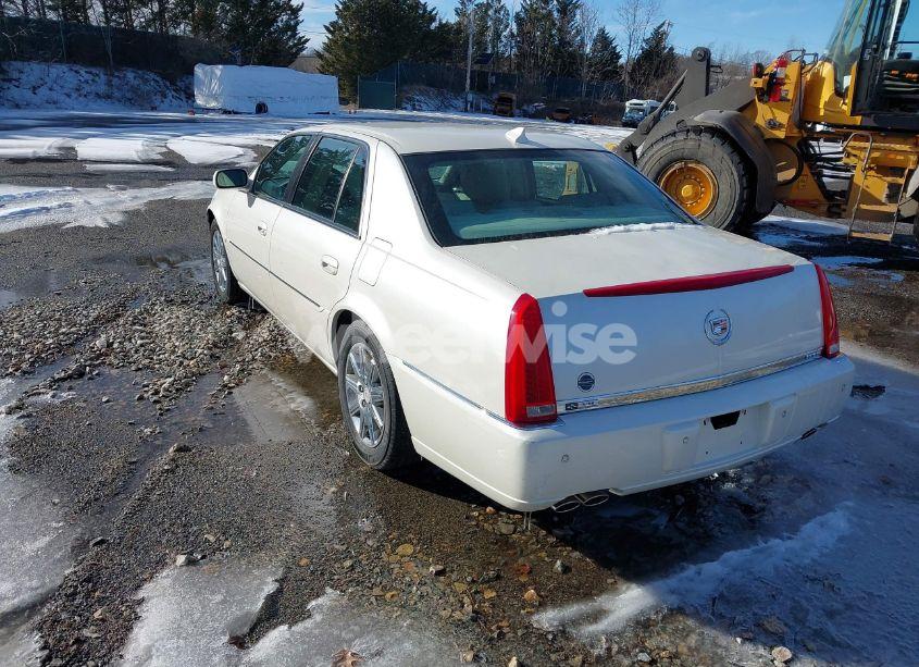 Photo 3 of 2009 Cadillac Dts 1SD (VIN 1G6KD57Y89U122989)