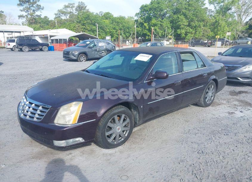 Photo 2 of 2008 Cadillac Dts 1SC (VIN 1G6KD57Y98U152050)