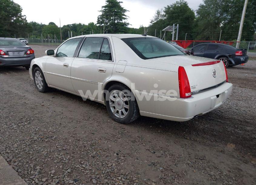 Photo 3 of 2008 Cadillac Dts 1SC (VIN 1G6KD57Y98U202980)