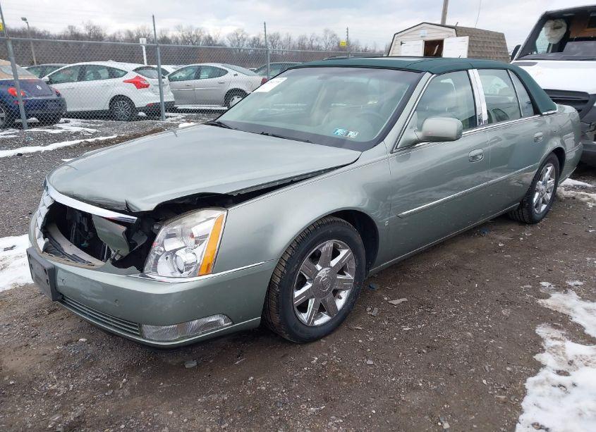 Photo 2 of 2006 Cadillac Dts (VIN 1G6KD57YX6U201754)