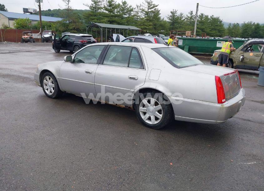 Photo 3 of 2006 Cadillac Dts (VIN 1G6KD57YX6U212463)