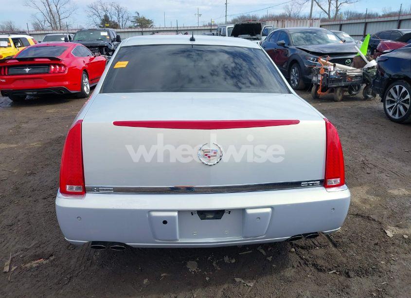 Photo 16 of 2007 Cadillac Dts LUXURY I (VIN 1G6KD57YX7U105009)