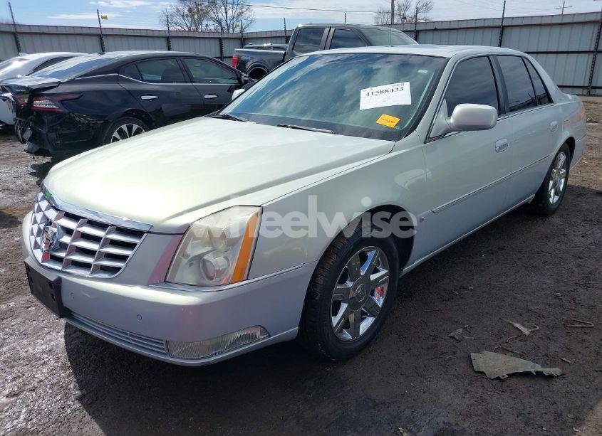 Photo 2 of 2007 Cadillac Dts LUXURY I (VIN 1G6KD57YX7U105009)