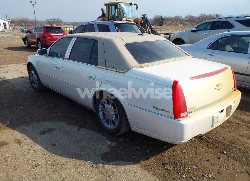 Photo 3 of 2007 Cadillac Dts LUXURY I (VIN 1G6KD57YX7U178574)