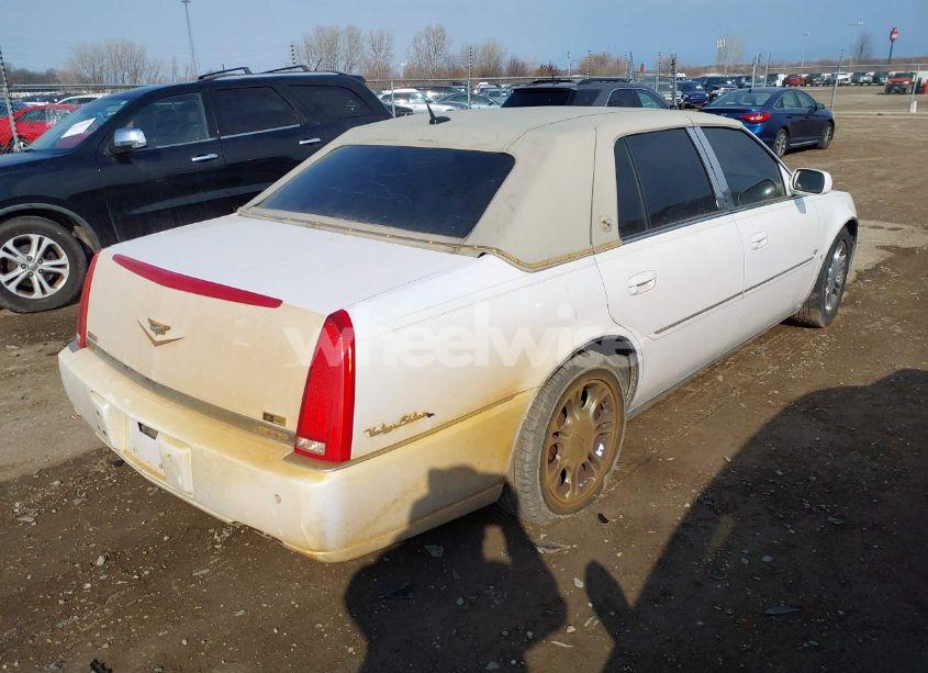 Photo 4 of 2007 Cadillac Dts LUXURY I (VIN 1G6KD57YX7U178574)