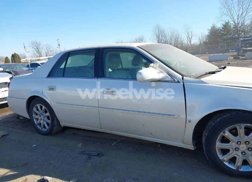 Photo 13 of 2008 Cadillac Dts 1SC (VIN 1G6KD57YX8U146211)