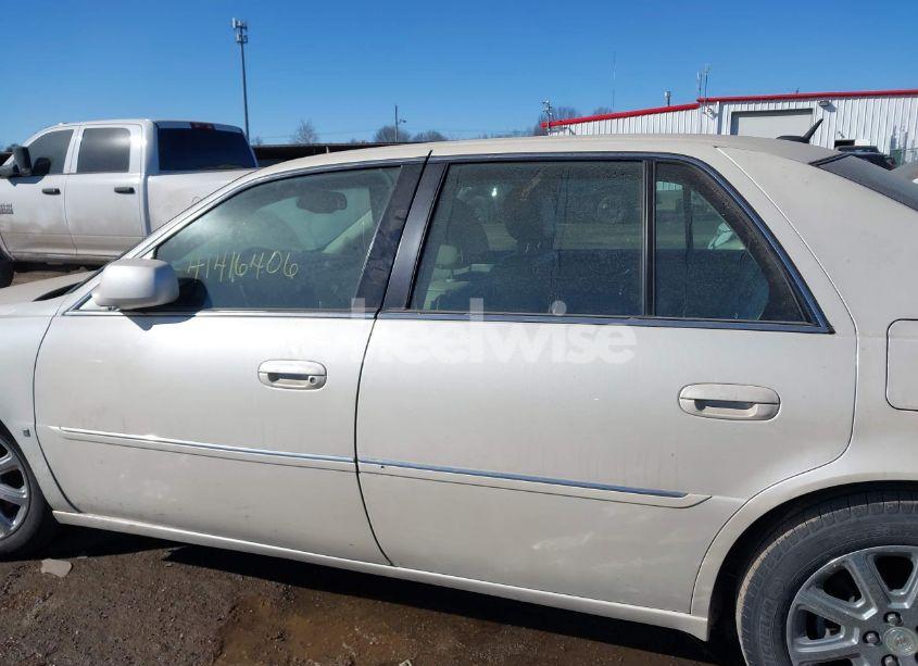 Photo 14 of 2008 Cadillac Dts 1SC (VIN 1G6KD57YX8U146211)