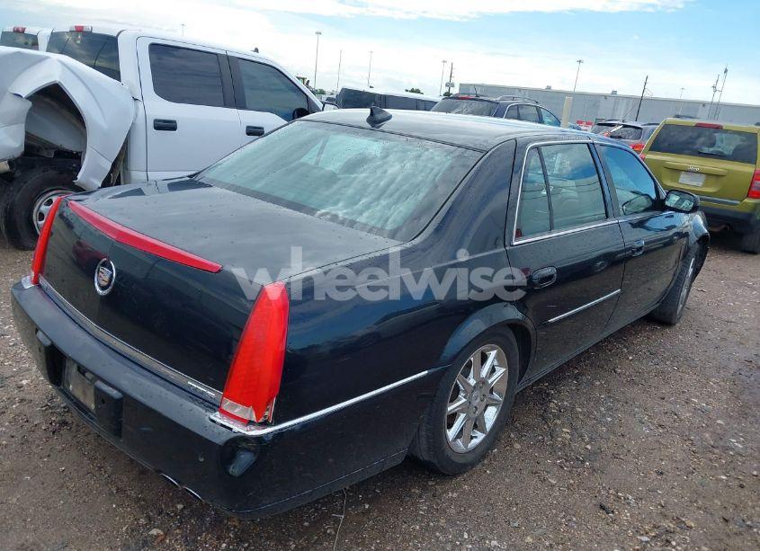 Photo 4 of 2011 Cadillac Dts LUXURY COLLECTION (VIN 1G6KD5E60BU142757)