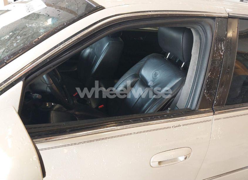 Photo 12 of 2011 Cadillac Dts LUXURY COLLECTION (VIN 1G6KD5E61BU123943)