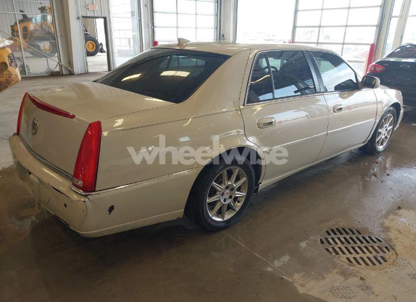 Photo 4 of 2011 Cadillac Dts LUXURY COLLECTION (VIN 1G6KD5E61BU123943)
