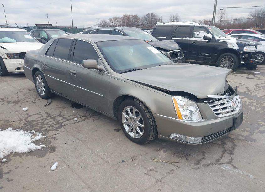 2011 Cadillac Dts LUXURY COLLECTION (VIN 1G6KD5E61BU144551) main photo