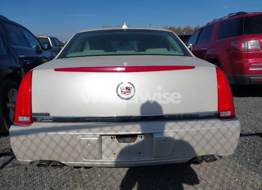 Photo 16 of 2011 Cadillac Dts LUXURY COLLECTION (VIN 1G6KD5E63BU139979)