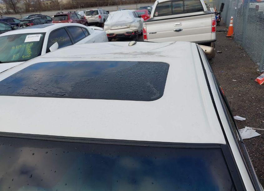 Photo 17 of 2011 Cadillac Dts LUXURY COLLECTION (VIN 1G6KD5E68BU120893)