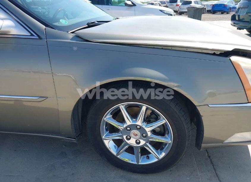 Photo 18 of 2011 Cadillac Dts LUXURY COLLECTION (VIN 1G6KD5E68BU150489)