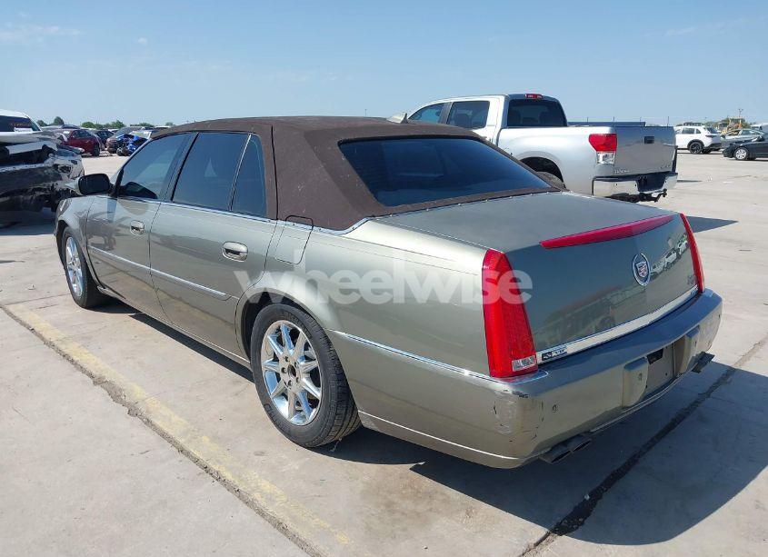 Photo 3 of 2011 Cadillac Dts LUXURY COLLECTION (VIN 1G6KD5E68BU150489)