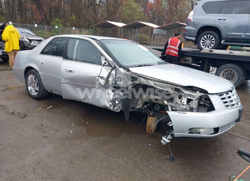 2011 Cadillac Dts LUXURY COLLECTION (VIN 1G6KD5E6XBU107790) main photo