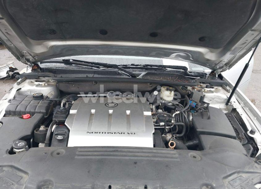 Photo 10 of 2011 Cadillac Dts LUXURY COLLECTION (VIN 1G6KD5E6XBU107790)