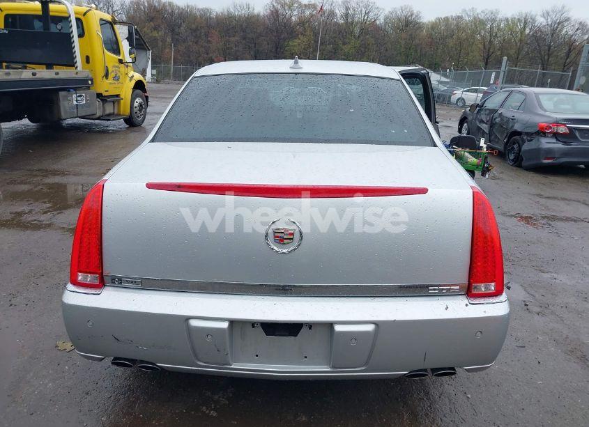 Photo 16 of 2011 Cadillac Dts LUXURY COLLECTION (VIN 1G6KD5E6XBU107790)