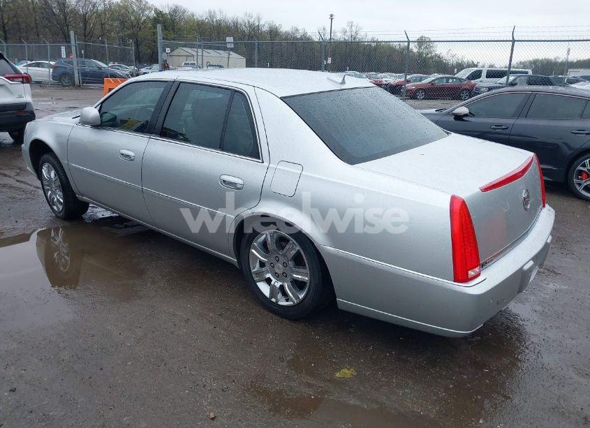 Photo 3 of 2011 Cadillac Dts LUXURY COLLECTION (VIN 1G6KD5E6XBU107790)