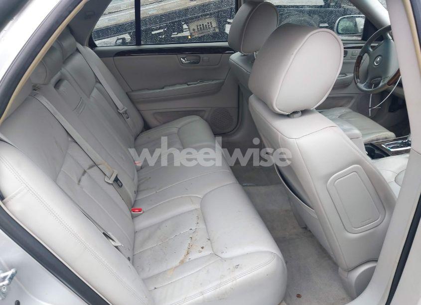 Photo 8 of 2011 Cadillac Dts LUXURY COLLECTION (VIN 1G6KD5E6XBU107790)