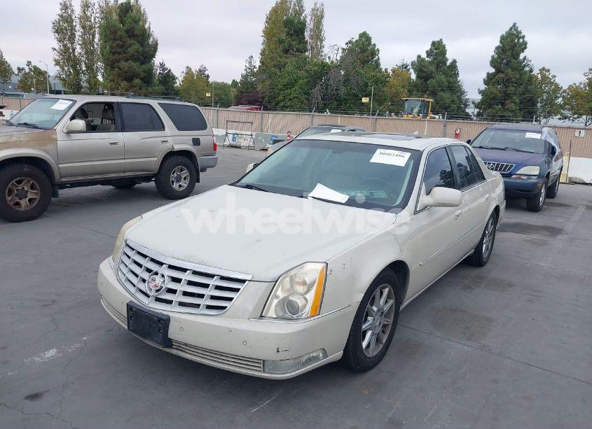 Photo 6 of 2011 Cadillac Dts LUXURY COLLECTION (VIN 1G6KD5E6XBU121382)