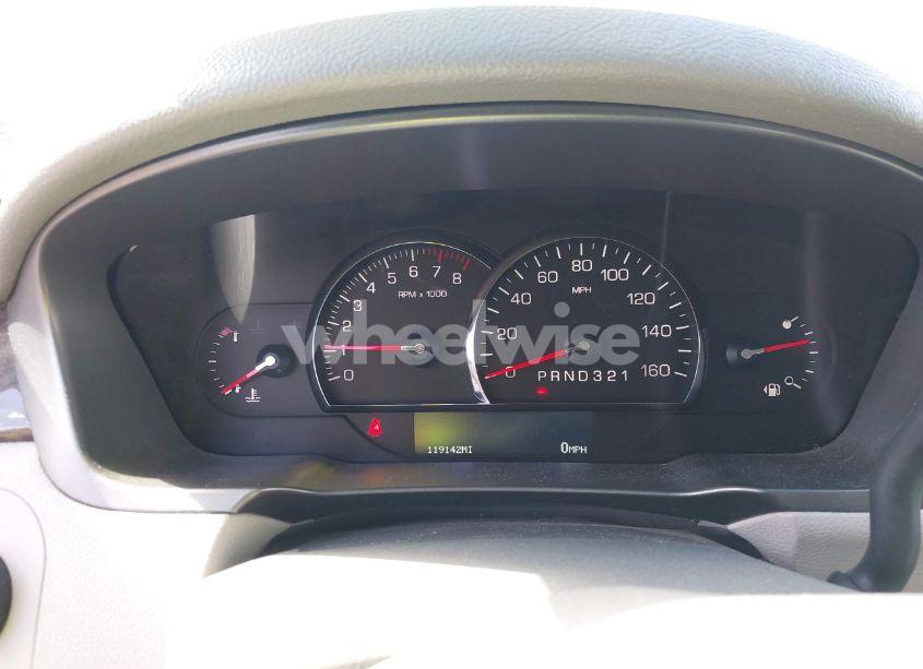 Photo 7 of 2010 Cadillac Dts LUXURY COLLECTION (VIN 1G6KD5EY0AU114294)