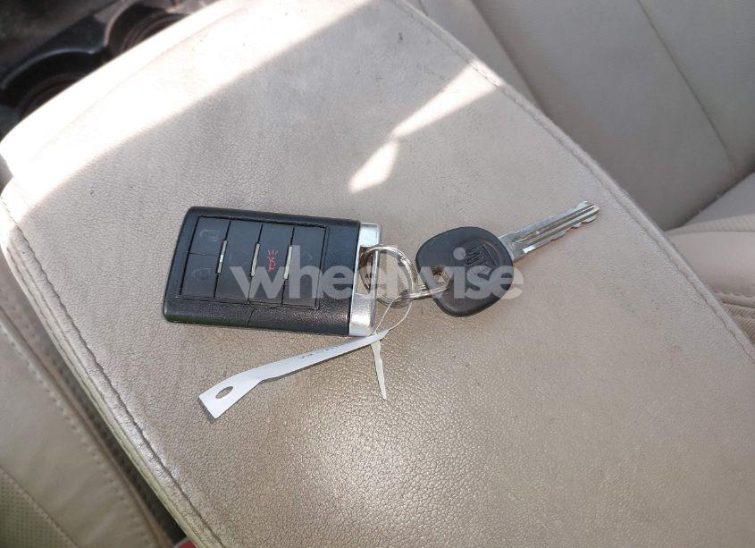 Photo 11 of 2010 Cadillac Dts LUXURY COLLECTION (VIN 1G6KD5EY2AU113468)