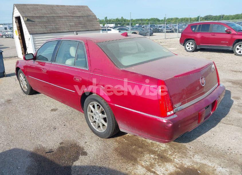 Photo 3 of 2010 Cadillac Dts LUXURY COLLECTION (VIN 1G6KD5EY2AU113468)