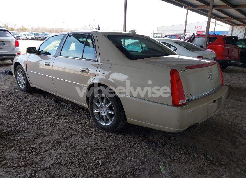 Photo 3 of 2010 Cadillac Dts LUXURY COLLECTION (VIN 1G6KD5EY3AU137052)