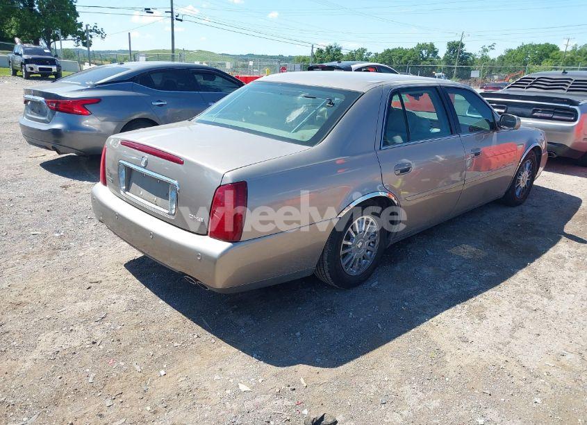 Photo 4 of 2004 Cadillac Deville DHS (VIN 1G6KE54Y04U130501)