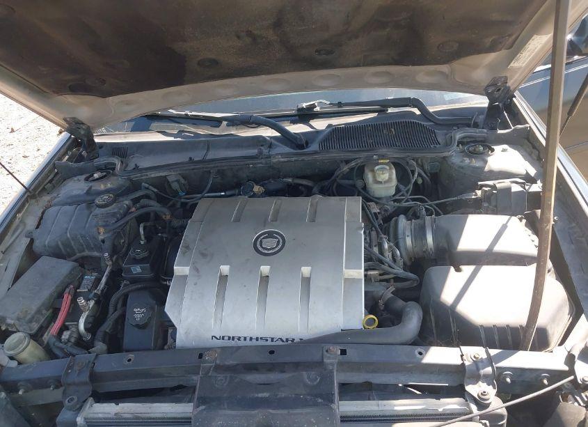 Photo 10 of 2004 Cadillac Deville DHS (VIN 1G6KE54Y24U147171)