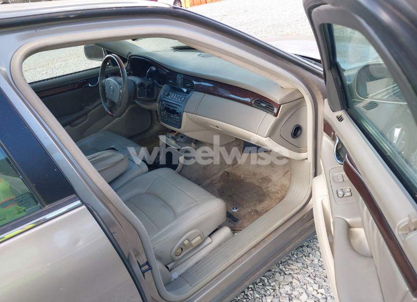 Photo 5 of 2004 Cadillac Deville DHS (VIN 1G6KE54Y34U110906)