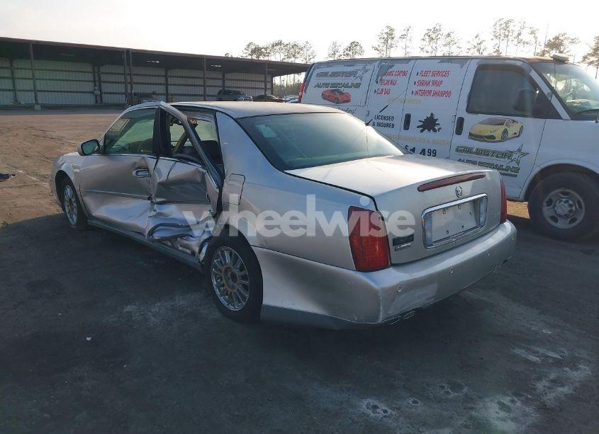 Photo 3 of 2004 Cadillac Deville DHS (VIN 1G6KE54Y44U214112)