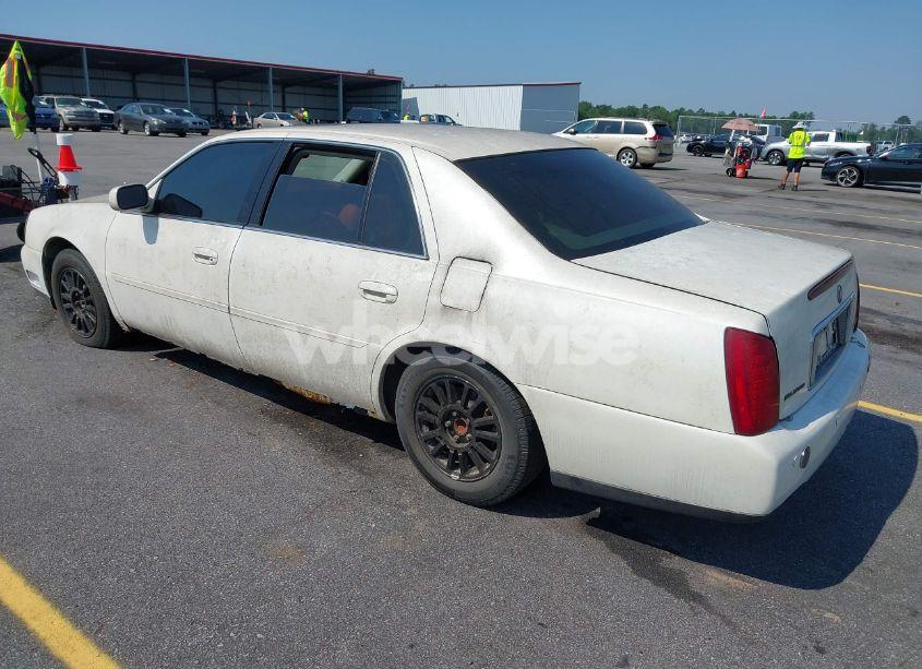 Photo 3 of 2003 Cadillac Deville DHS (VIN 1G6KE57Y23U151781)