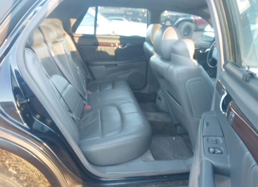 Photo 8 of 2003 Cadillac Deville DHS (VIN 1G6KE57Y73U197719)